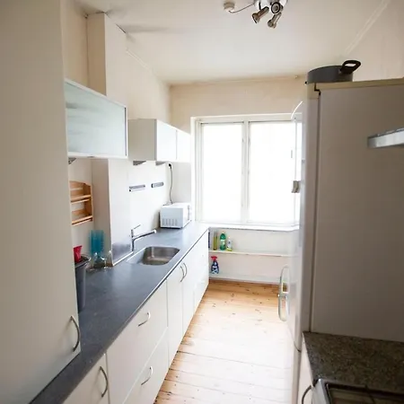 75 Sqm Spacious Cph I 1 Bedroom Apartment Kopenhagen
